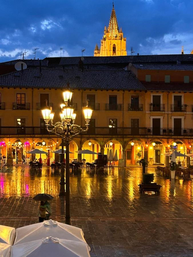 Bohemia Plaza Mayor Ii- Leon Exterior photo
